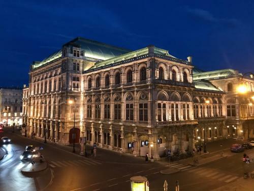 Apartment France | Operastreet