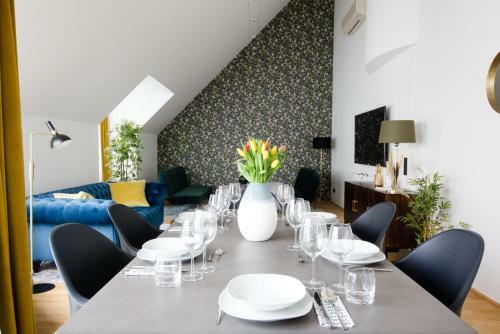 The Flats Apartments - Opera | Contactless Check-in