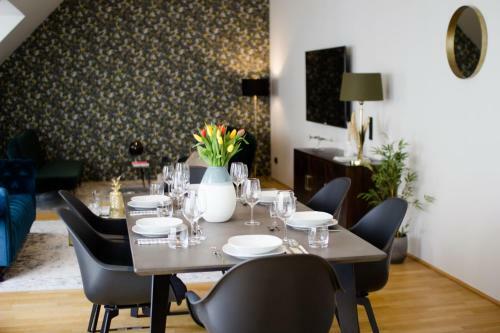 The Flats Apartments - Opera | Contactless Check-in
