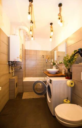 Luxury City Center Apartment