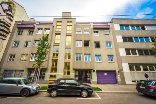 Apartamento 10 Min. Downtown - Metro 100m - Parking