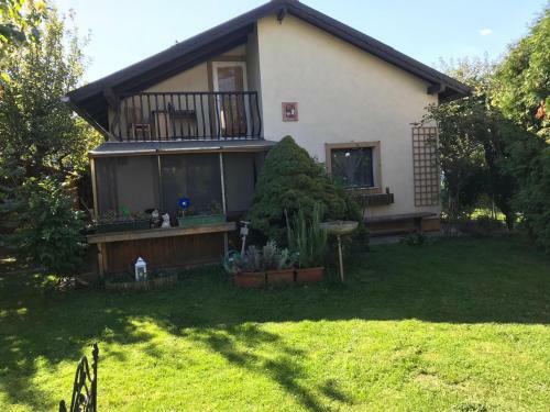 Apartamento Central Garden House With Parking Lot