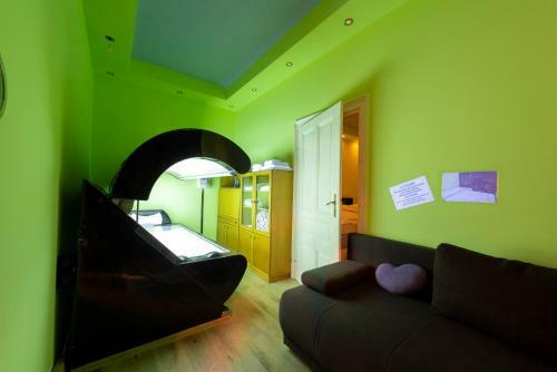 Fanaa Apartment