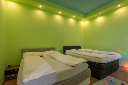 Fanaa Apartment