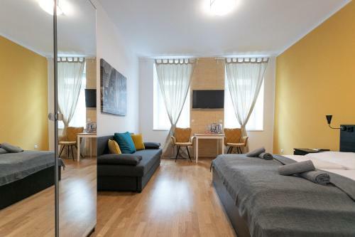 Apartment, Modern Und Neu Renoviert