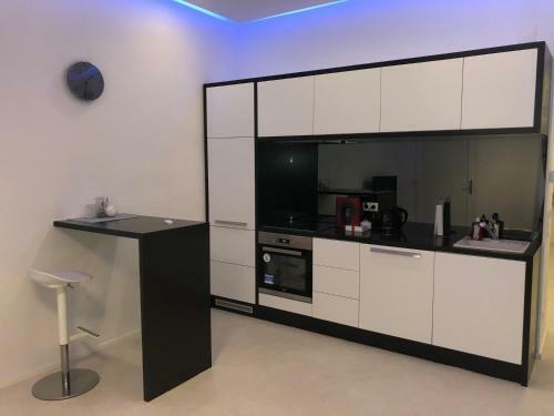 Hena�s City Apartments