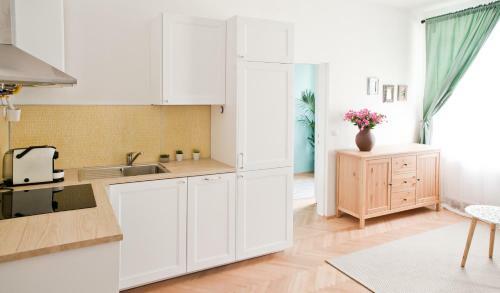 Twin Apartment