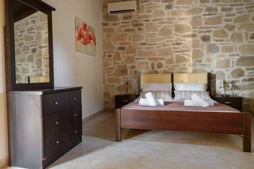 Villa Duente Pirgoy Village