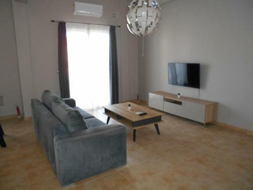 Haris Apartments