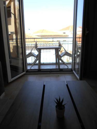 Haris Apartments