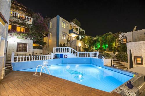 Apartamento Hermes Korifi Suites