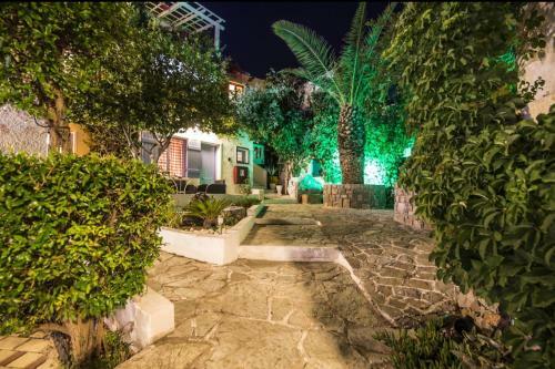 Hostal One Private Studio Full View