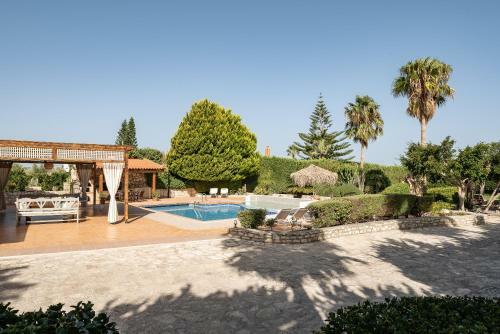 Agnes Villa, Unrivalled Living!