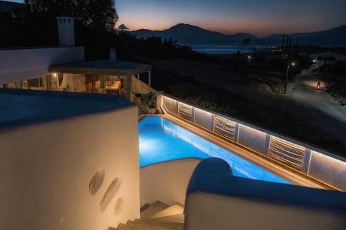 Villa With Swimming Pool Komos