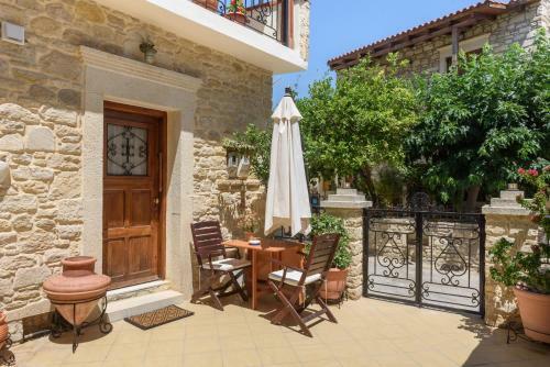 Evridiki's House Apartment And Studio