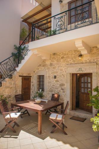 Evridiki's House Apartment And Studio