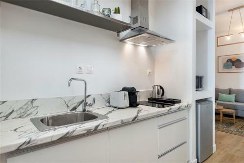 Maryflower Premium Apartments Piraeus