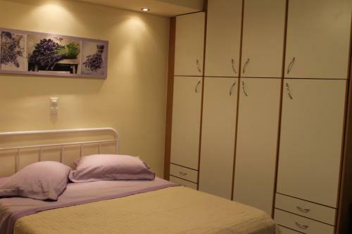 Cozy Studio Apartment In Pireus