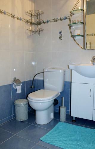 Cozy Studio Apartment In Pireus