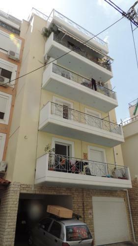 Penthouse Deluxe Apartment At Piraeus