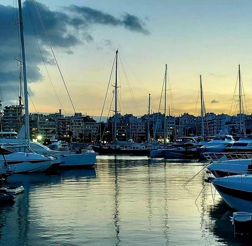 Yachting Apartment Marina Zeas