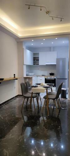 Yachting Apartment Marina Zeas