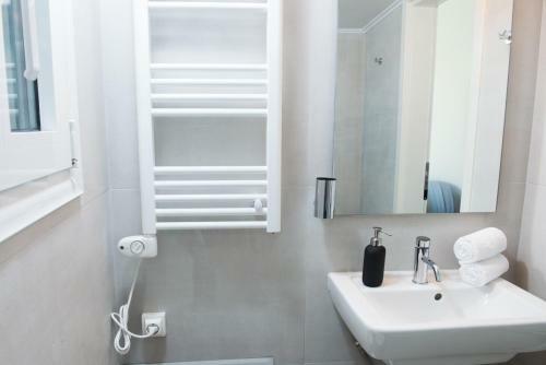 Piraeus Seaview Elegant Apartments