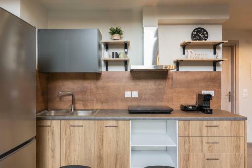 Industrial & Cozy Apartment For 6 Ppl