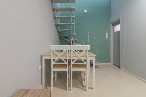 Apartamento Happy Studio With Loft In Piraeus