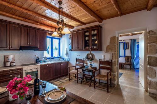 Villa Myrina With Sea View