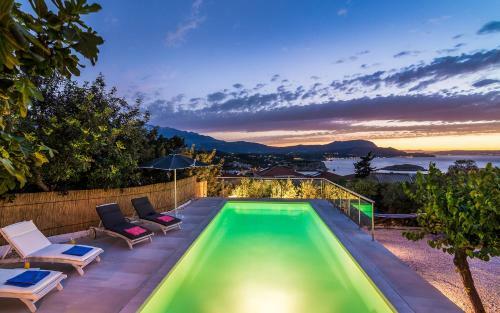Villa Myrina With Sea View
