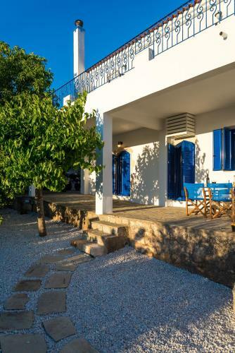Villa Myrina With Sea View