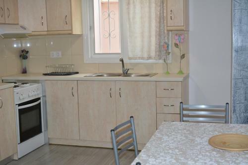 Kalamia's Cozy Apartment