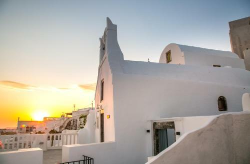 Villa Demeter Cave House - Luxury Adults Only Cave House
