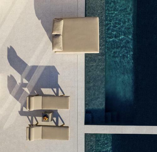 Villa Santorini Sky, Luxury Resort