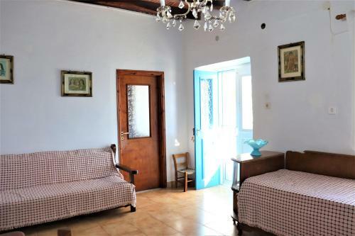 Old Granny's Home In Plakes Milos