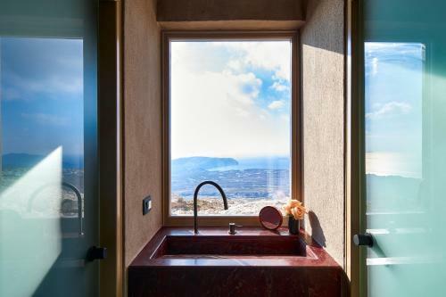 Villa Santorini Sky, The Lodge