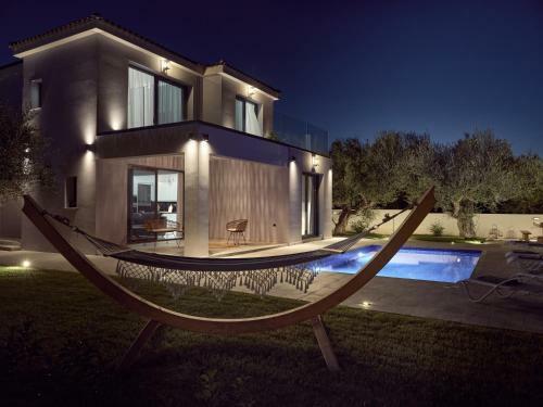 Kapodistria Luxury Villa