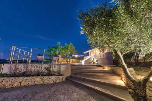 Oliveto Villa