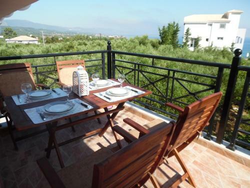 Soso's Sea View Apartment