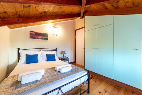 Soso's Sea View Apartment