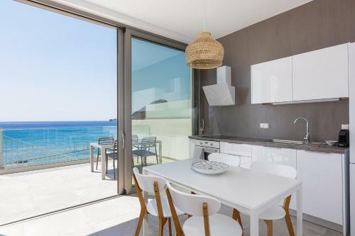 Aelia Seascape Apartments