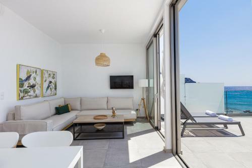 Aelia Seascape Apartments