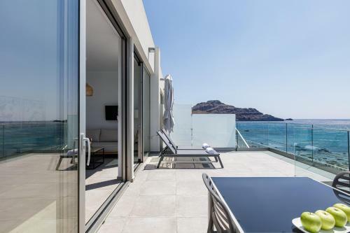 Aelia Seascape Apartments