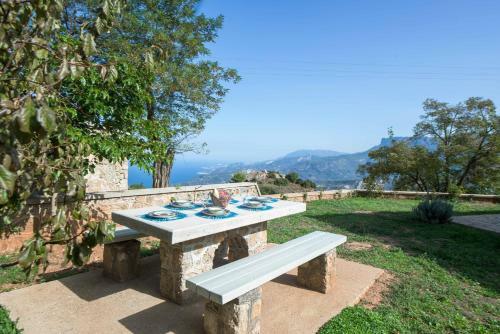 Villa Serenis