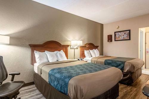 Hotel Wexford Inn & Suites