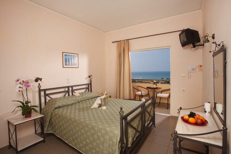 Oasis Scaleta Hotel