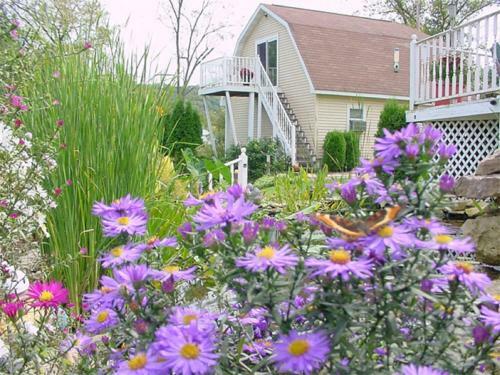Lodge Trickling Waters Retreat