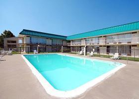 Hotel Econo Lodge Cave City