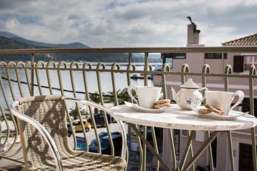 Tourist Hotel